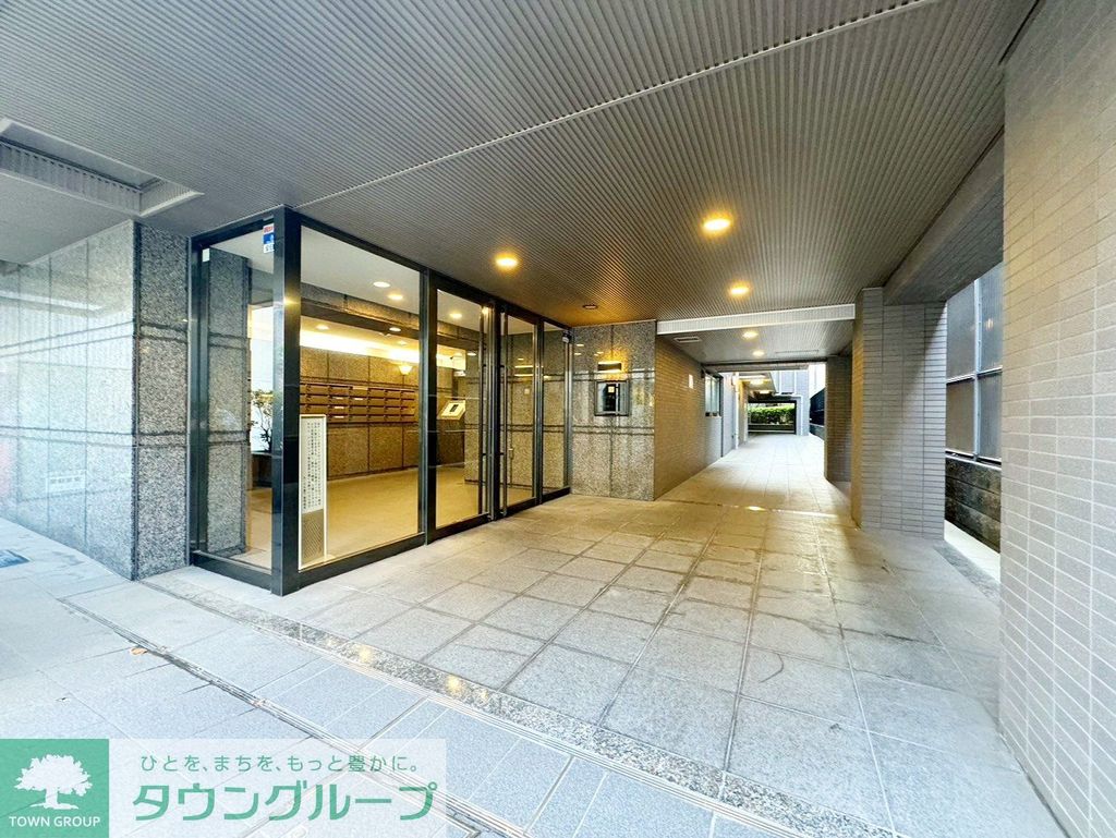 エントランス　エントランス