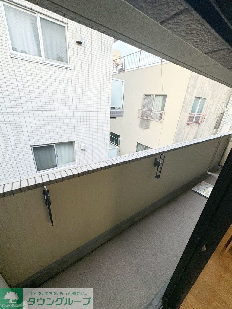 バルコニー　バルコニー
