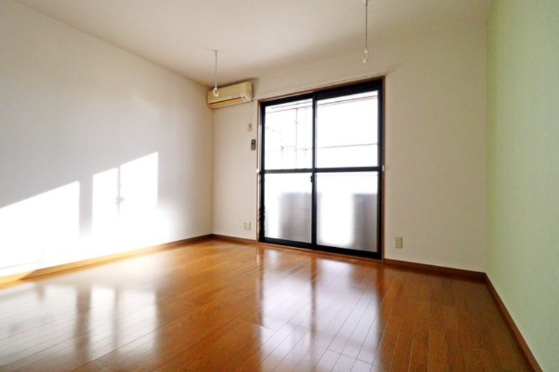 居室・リビング　図面と現状に相違がある場合には現状を優先