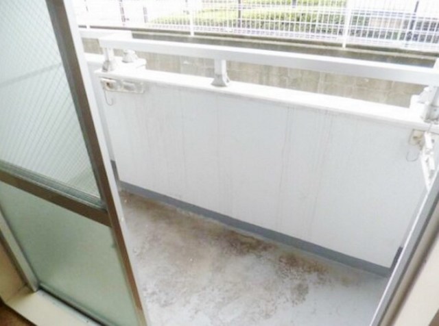 バルコニー　別部屋同仕様タイプ