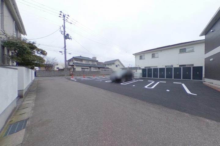 その他　前面道路（その他）まで0m