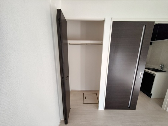 収納　※別部屋の写真です