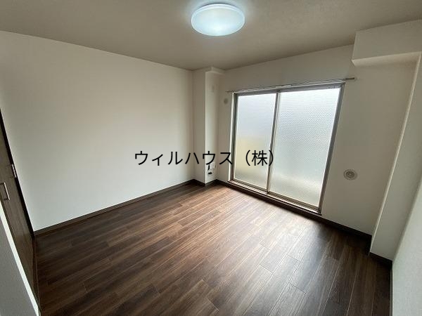 居室・リビング　明るい室内！