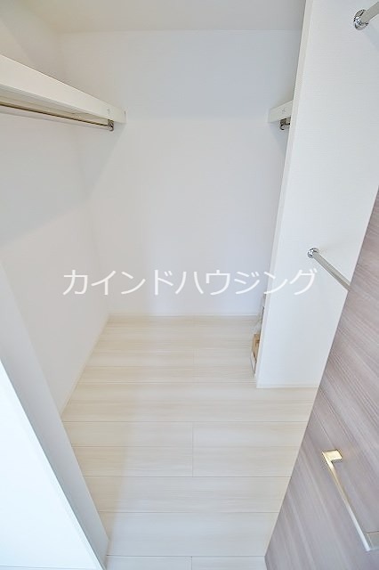 収納　ウォークインクローゼット