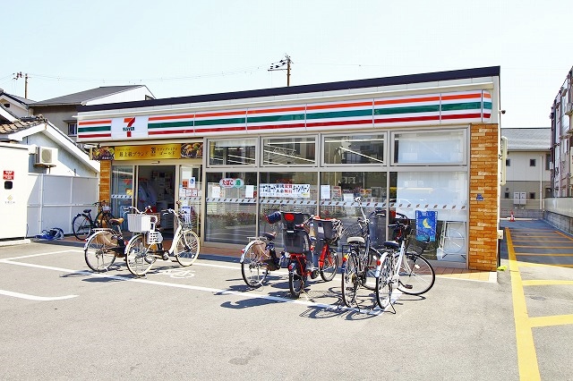 コンビニ　セブンイレブン 大阪千本中2丁目店（コンビニ）まで375m