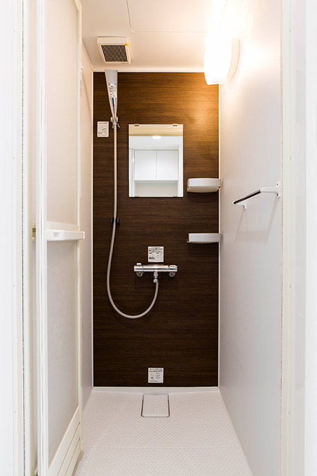 バス・シャワールーム