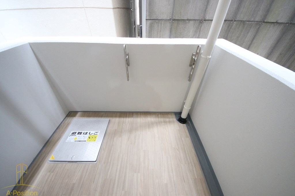 バルコニー　セレニテ天満橋アリア