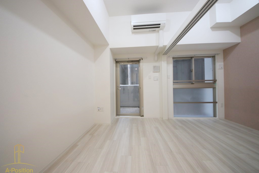 居室・リビング　セレニテ天満橋アリア