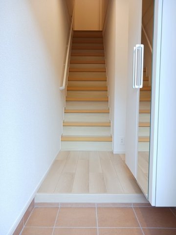 玄関　明るい玄関です