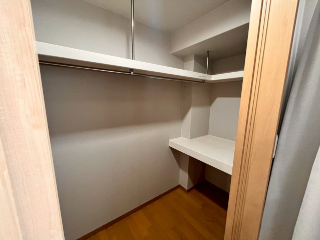収納　広々ウォークインクローゼットついてます！