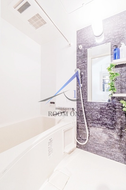 バス・シャワールーム　お風呂です。