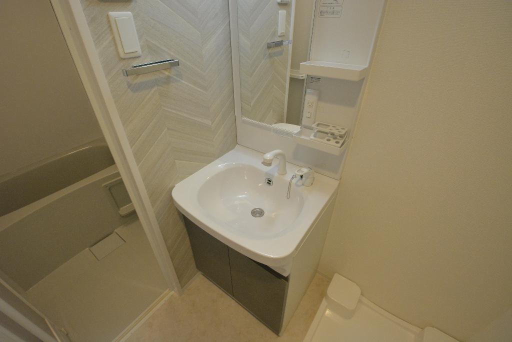 洗面設備　洗髪洗面化粧台