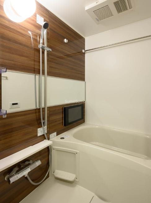 バス・シャワールーム　お風呂で日々の疲れを落としましょう