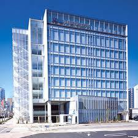 大学・短大　中日美容専門学校（大学・短大）まで390m