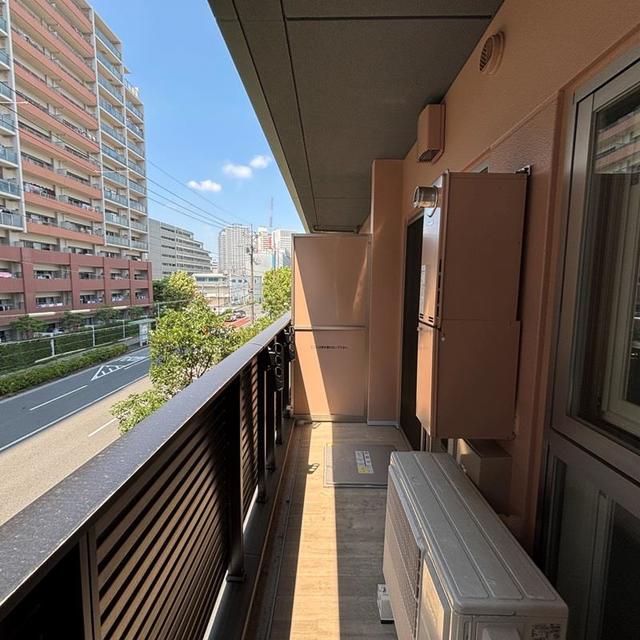 バルコニー　※写真は同タイプ住戸です。