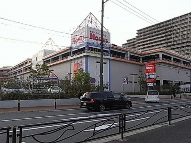 ホームセンター　島忠ホームズ川崎大師店（ホームセンター）まで563m