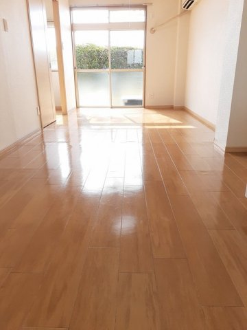 居室・リビング　ゆったり過ごせるリビングです