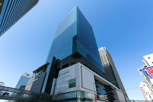 ショッピングセンター　グランフロント大阪北館（ショッピングセンター）まで794m