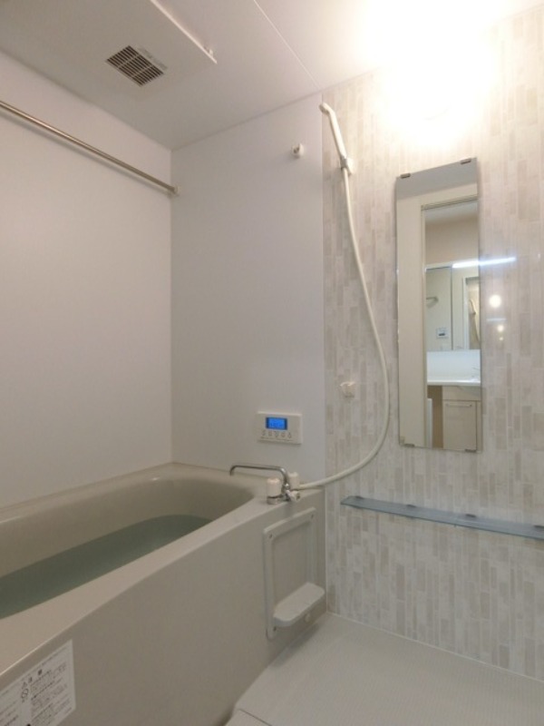 バス・シャワールーム　図面と現状に相違がある場合には現状を優先