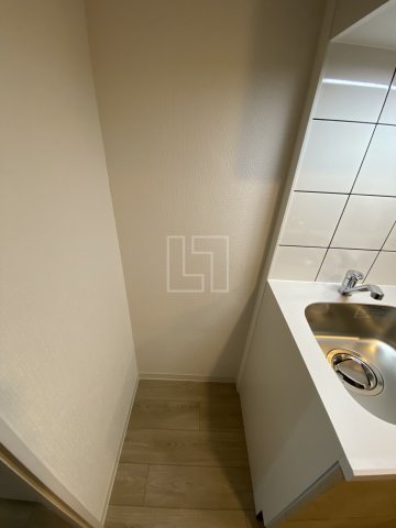 その他　エスリード難波ザ・プレミア　冷蔵庫置き場