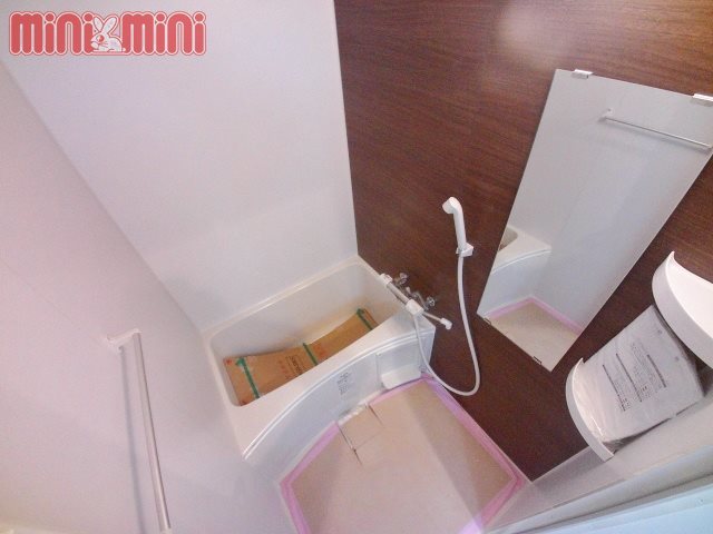 バス・シャワールーム　綺麗なバスルーム