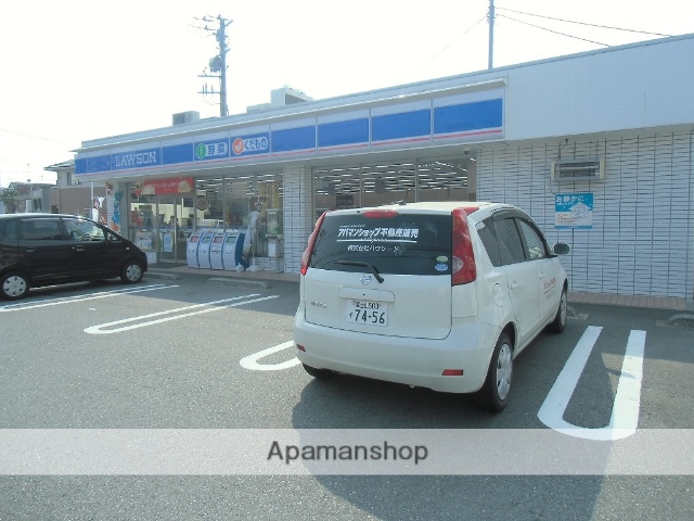 コンビニ　ローソン（コンビニ）まで574m