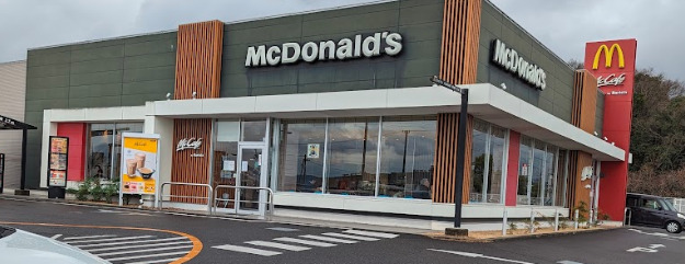 飲食店　マクドナルド 仏生山店（飲食店）まで627m