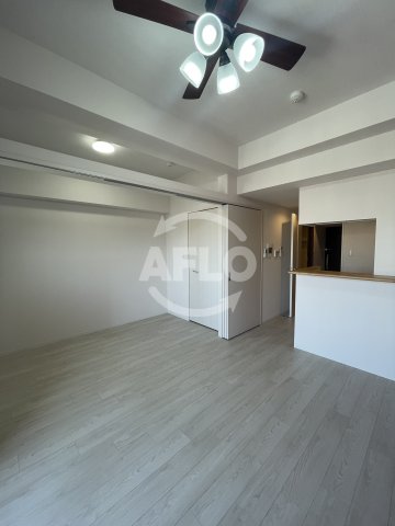 居室・リビング　Luxe玉造南　リビング