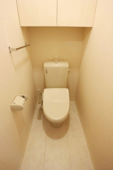 トイレ　落ち着いたトイレです