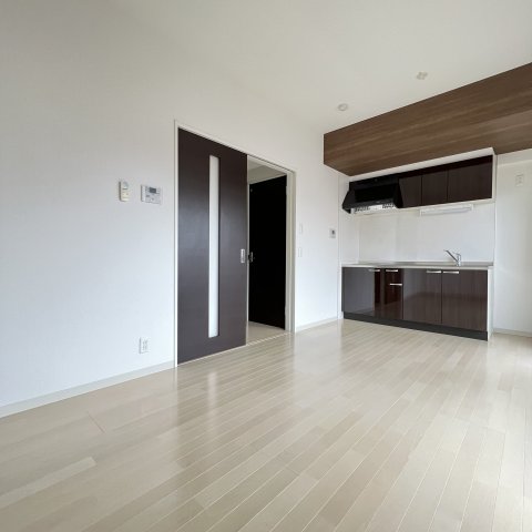 居室・リビング　同仕様タイプです