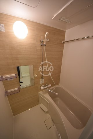 バス・シャワールーム　フォレストグレイス高井田I　浴室