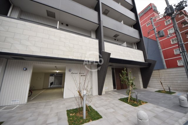 エントランス　フォレストグレイス高井田I　エントランス