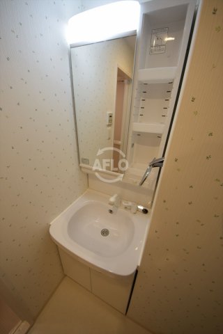 洗面設備　フォレストグレイス高井田I　独立洗面台