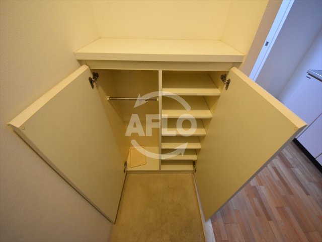 収納　K´Court東本町　シューズボックス