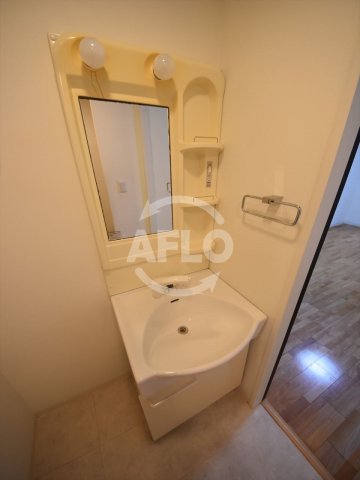 洗面設備　K´Court東本町　洗面台