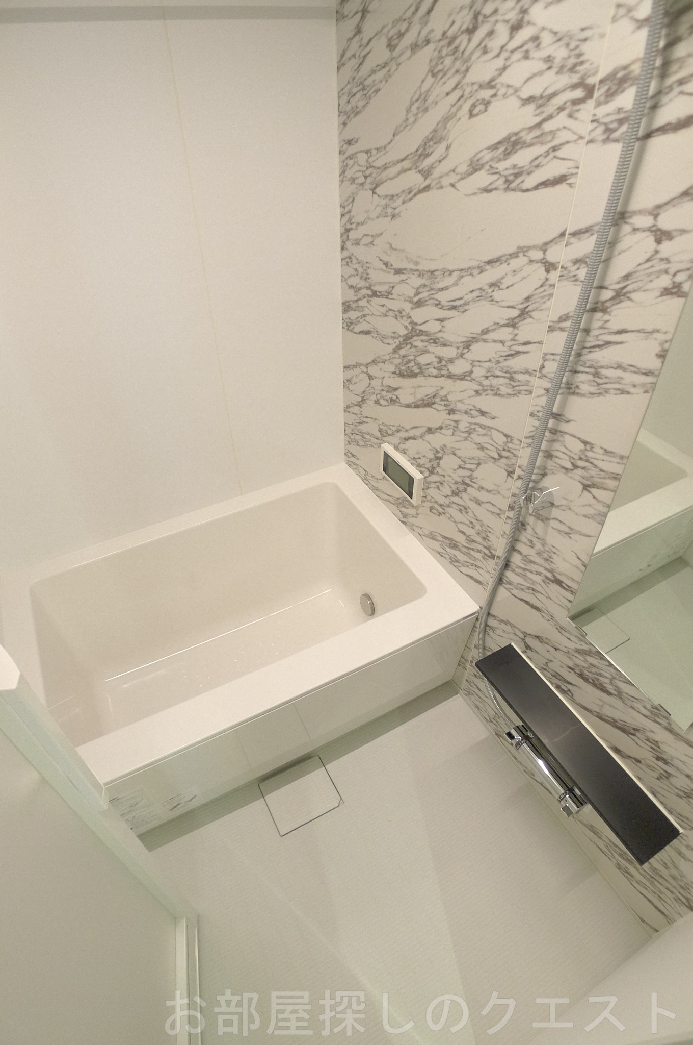 バス・シャワールーム　（写真は同仕様）