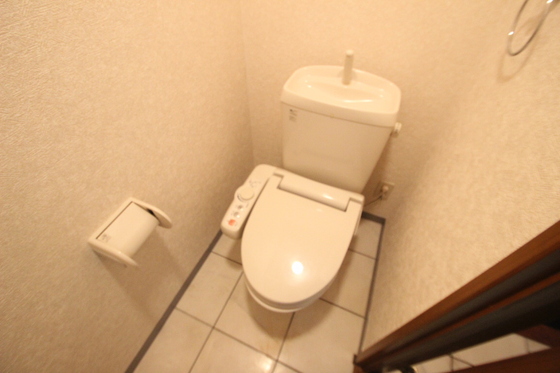 バス・シャワールーム　※別部屋の写真です。実際とは異なる場合がございます。