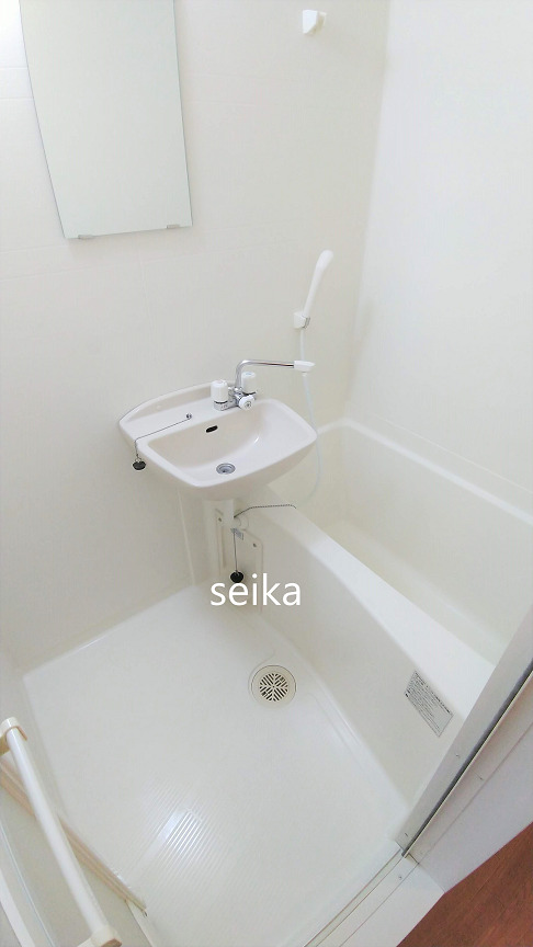 バス・シャワールーム　浴室換気乾燥機付き