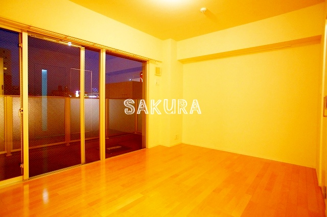 居室・リビング　開放感のあるゆったりとしたお部屋です♪