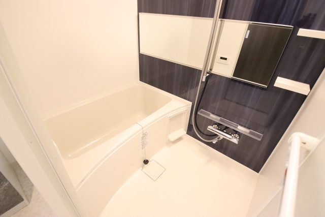 バス・シャワールーム　※別室の参考写真の為、現況優先です。