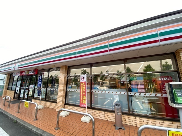 コンビニ　セブンイレブン 藤沢高倉店（コンビニ）まで1876m