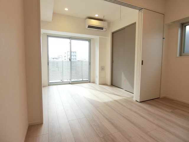 居室・リビング　※同タイプ別室の写真です