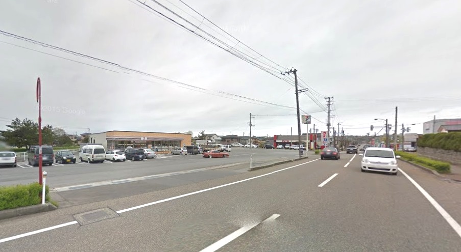 コンビニ　セブンイレブン新潟小新店（コンビニ）まで607m