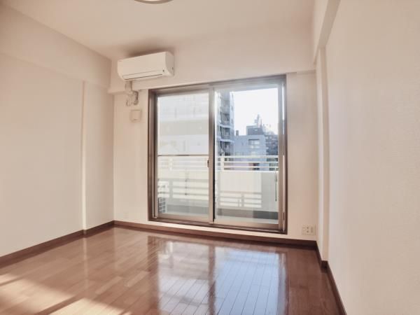 居室・リビング　おしゃれな居間です