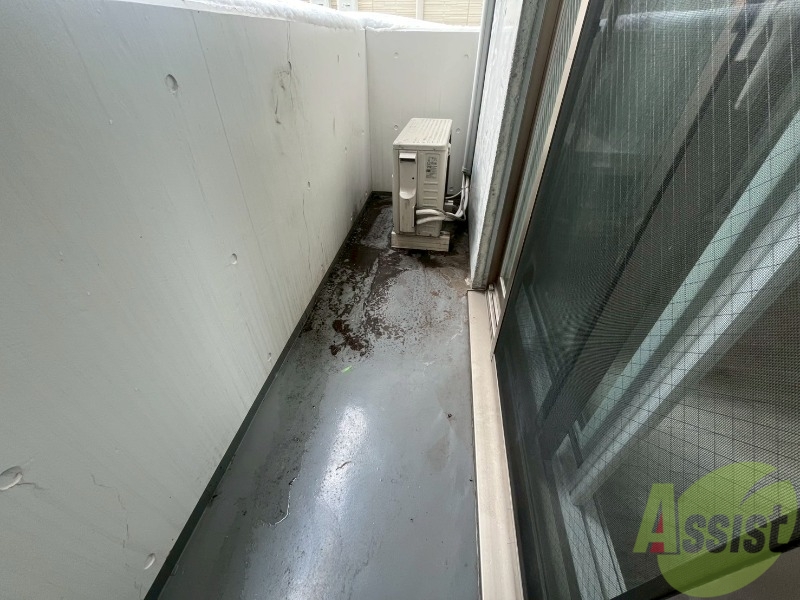 バルコニー　バルコニーです。天気の良い日には外干しができます！