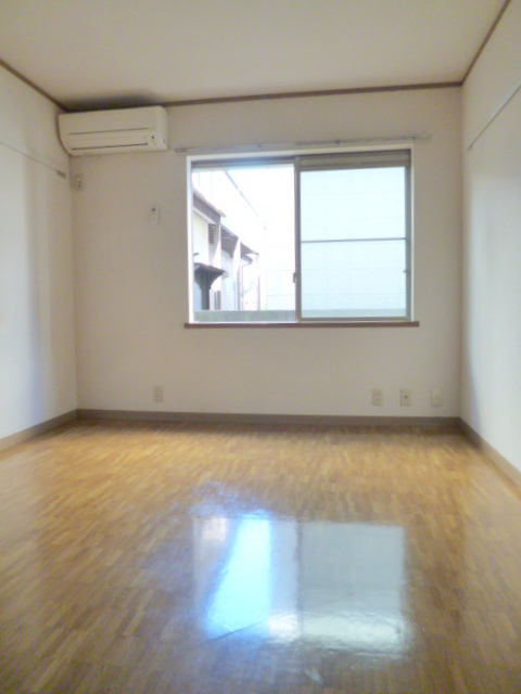 居室・リビング　居室