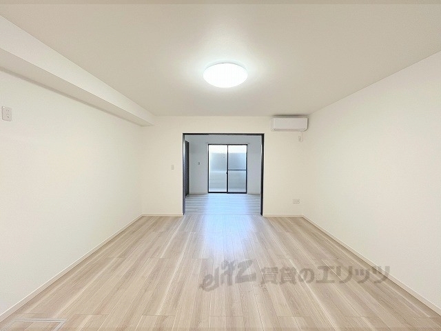 居室・リビング　リビング