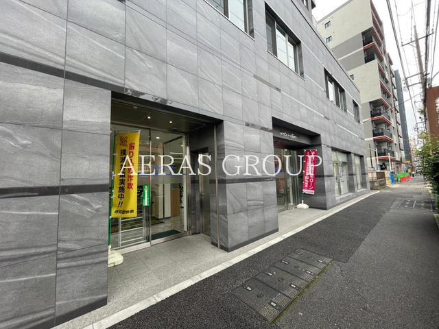 銀行　東京シティ信用金庫赤羽支店（銀行）まで652m