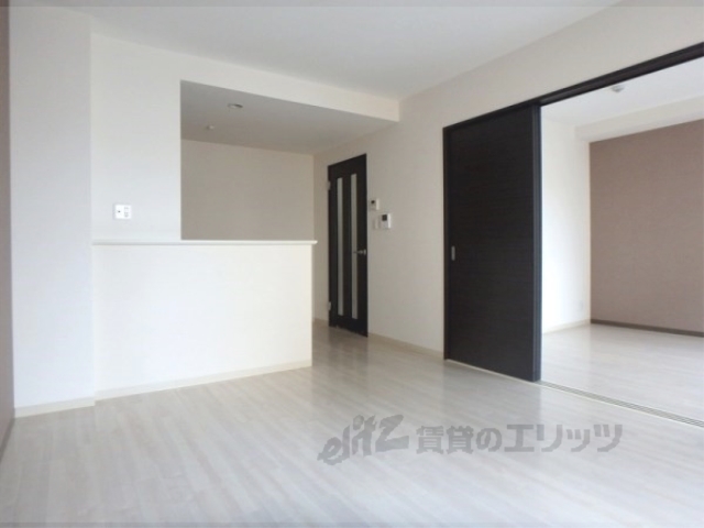 居室・リビング　リビング