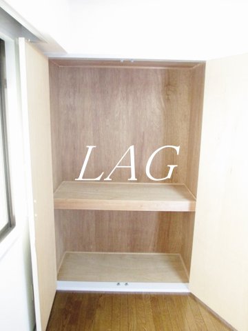 収納　収納（同仕様）です。